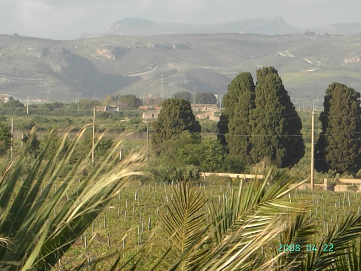 La Fattoria Country house *
